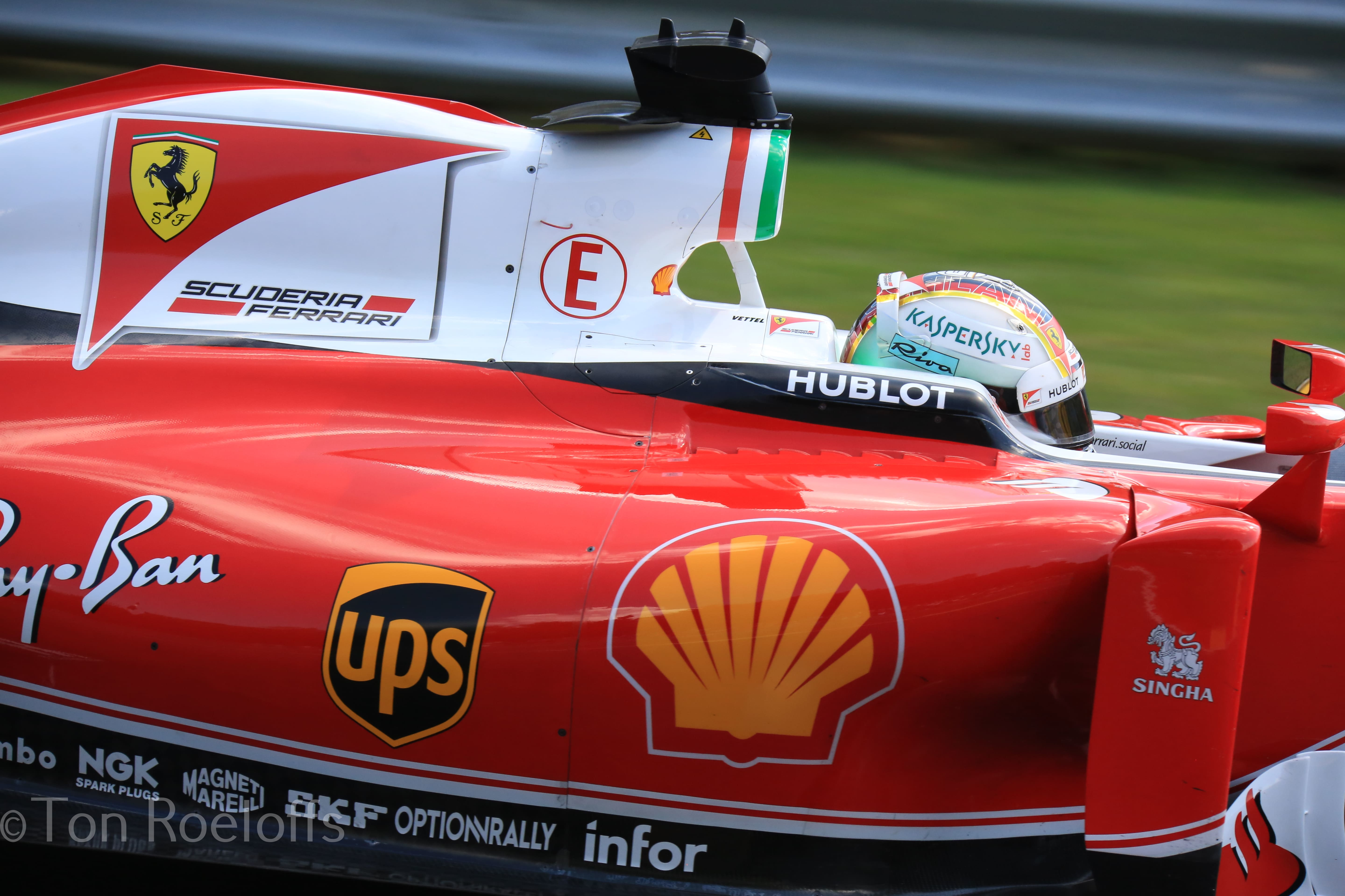 Vettel verremt zich